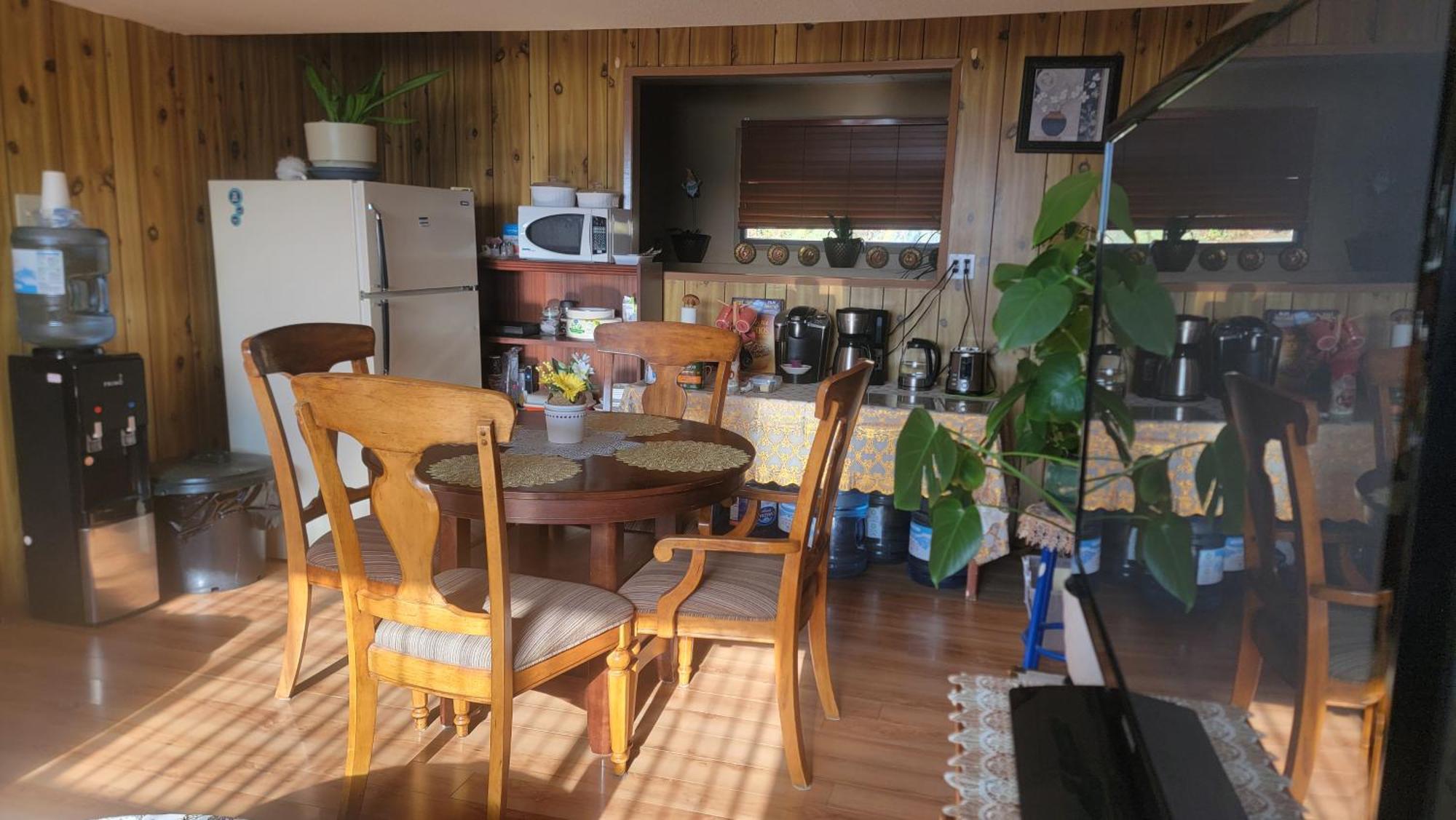 Charming - 2 Bedrooms Suite, 1 Full Bath & Family Room كاملوبس المظهر الخارجي الصورة